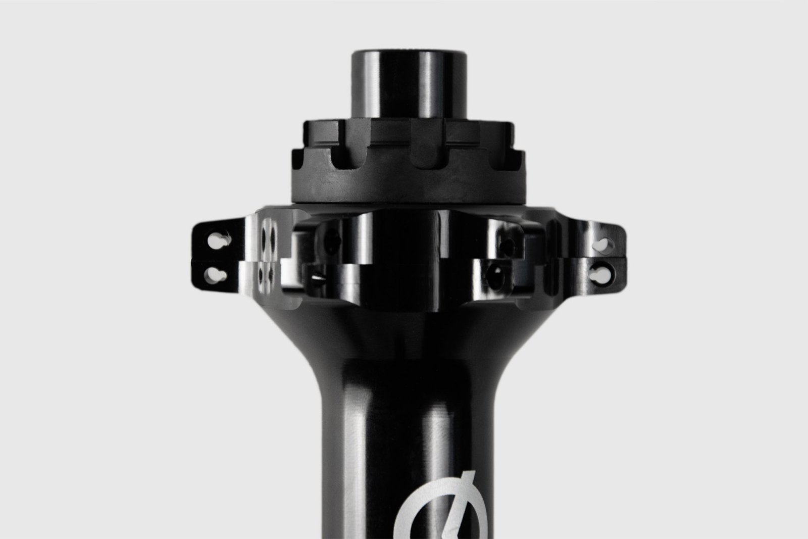 Possible SpinnerOne - Rear Hub 24H StraightPull 142×12 – CenterLock - Image 4